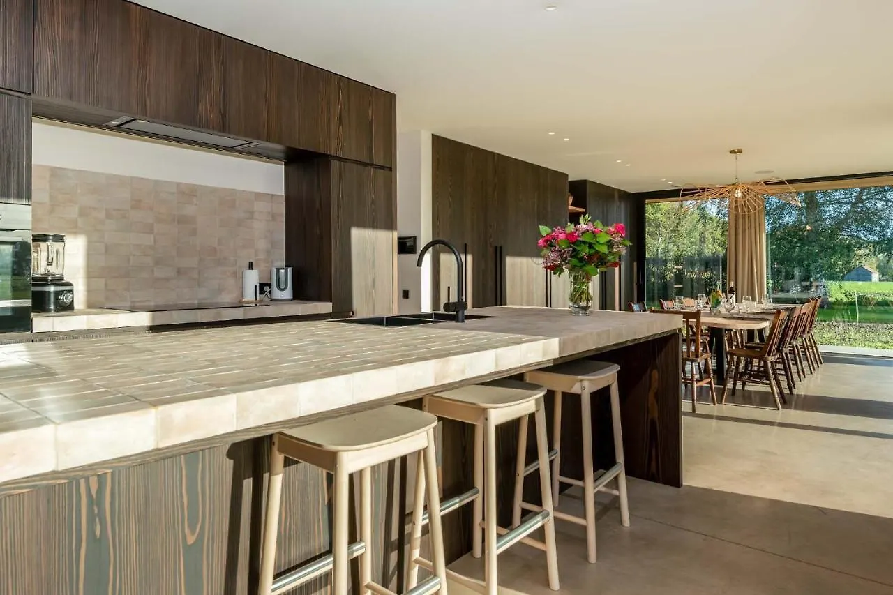 Equilodge 'T Blommeke - Reconnect With Nature Bruges Villa
